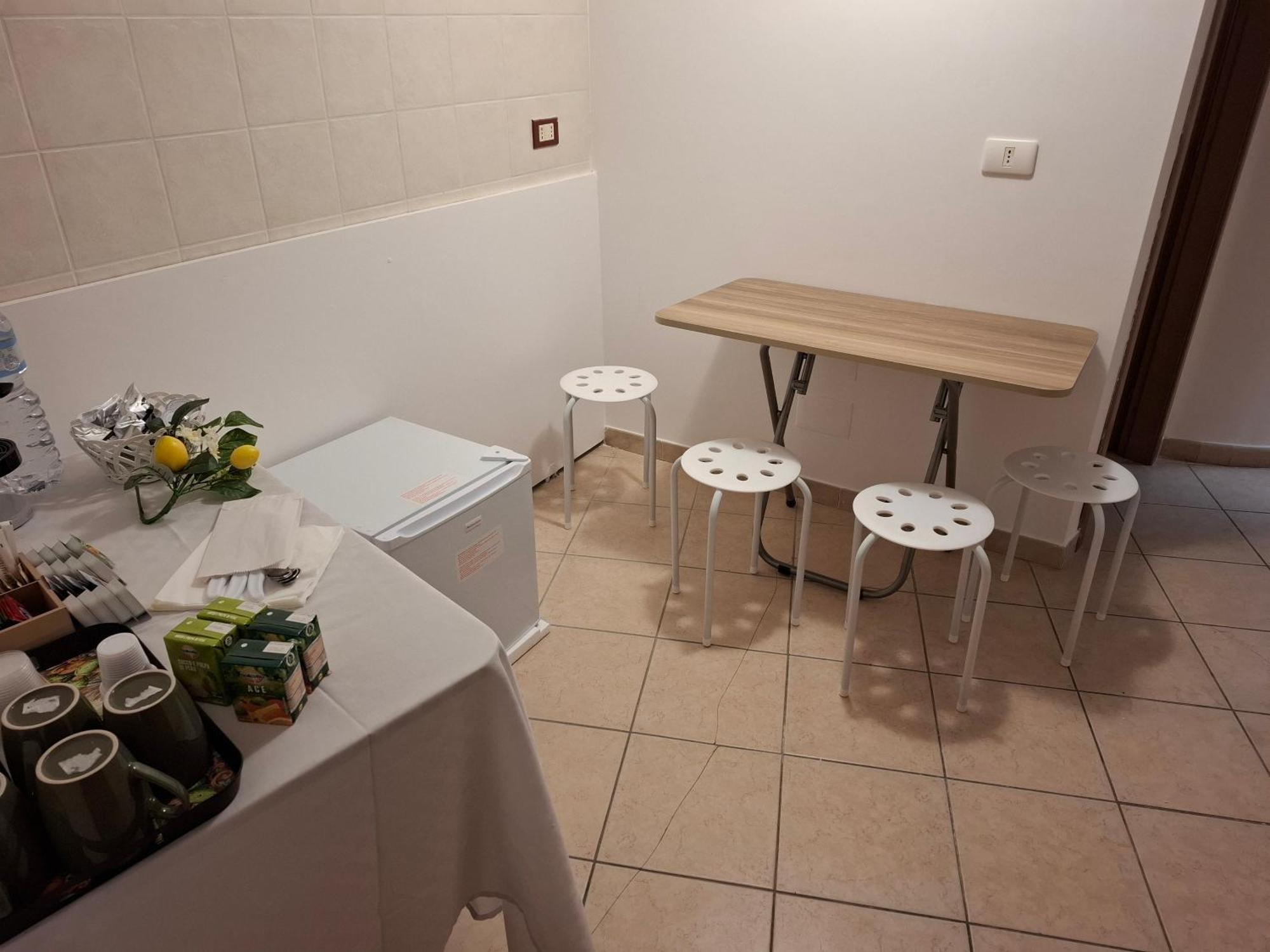 B&B Le Lumie "Il Cortiletto Del Centro" Агридженто Экстерьер фото
