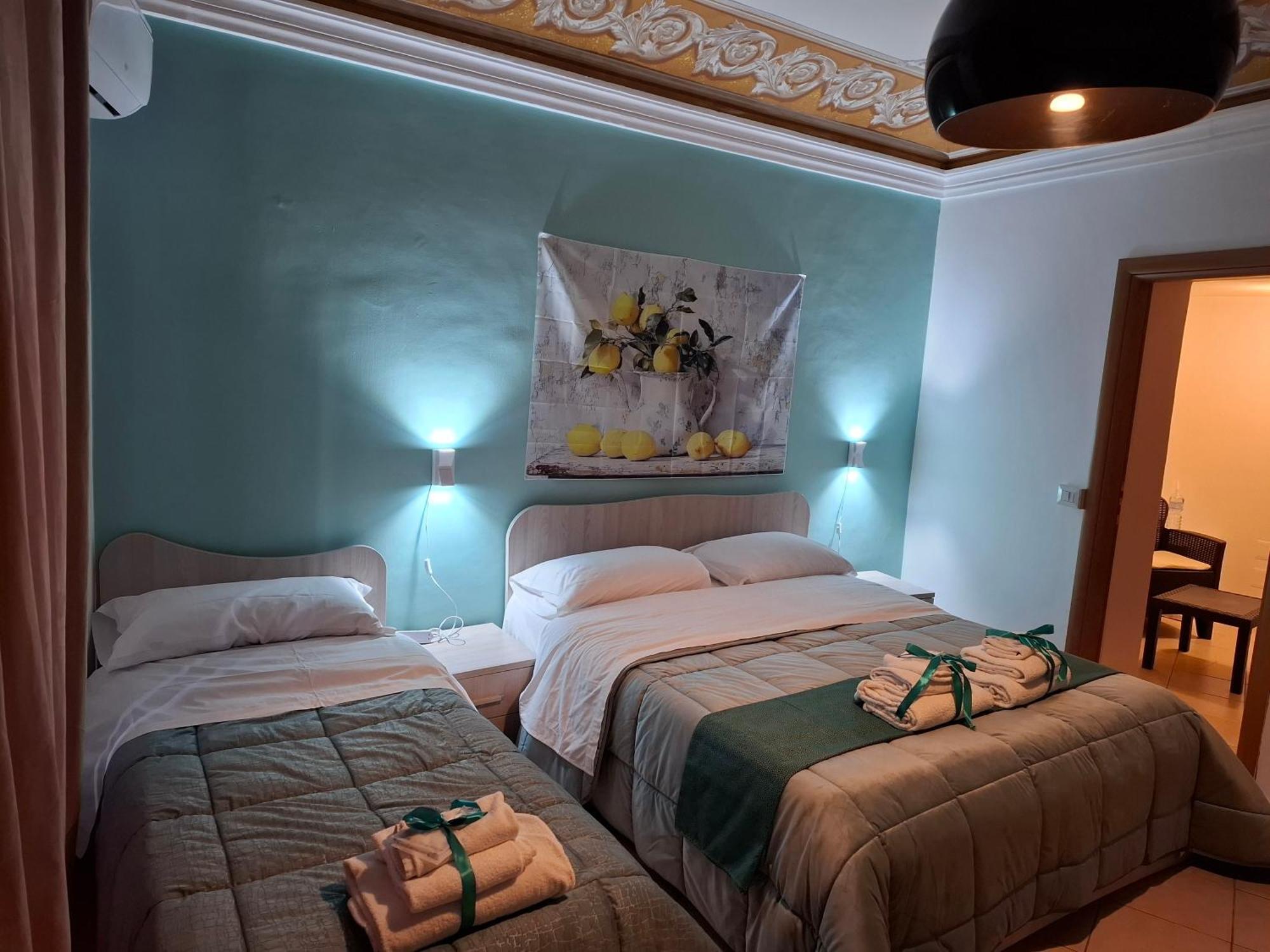B&B Le Lumie "Il Cortiletto Del Centro" Агридженто Экстерьер фото